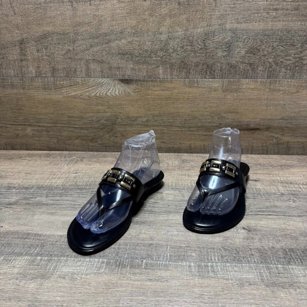 Italian Shoemaker Black Leather Gold Bar Accent Thong Sandals Women's Size 7.5